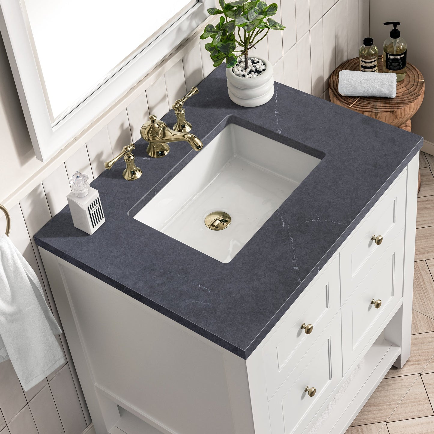 
                  
                    Breckenridge 30" Single Vanity in Bright White Single Vanity James Martin Vanities Charcoal Soapstone Silestone 
                  
                