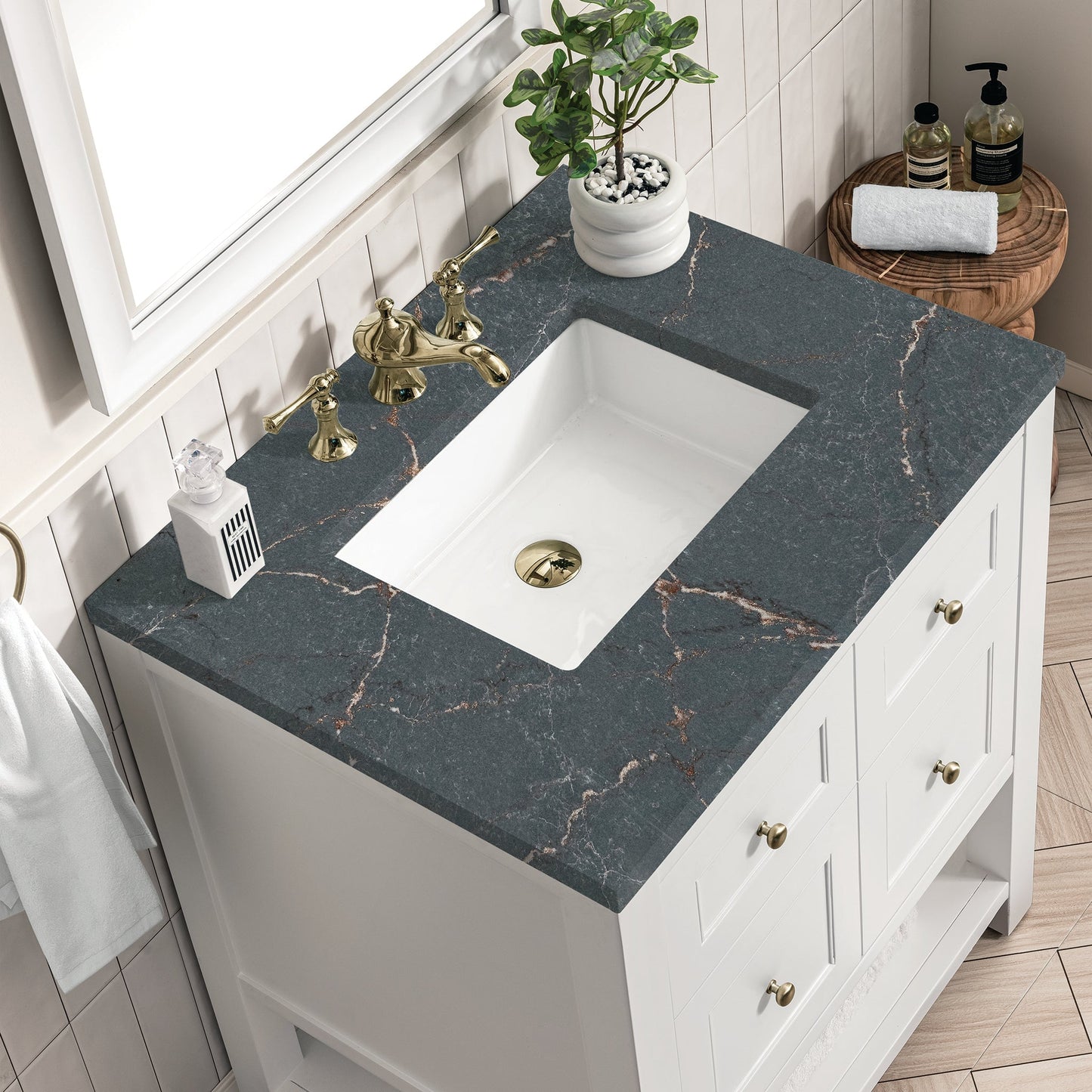 
                  
                    Breckenridge 30" Single Vanity in Bright White Single Vanity James Martin Vanities Parisien Bleu Silestone 
                  
                