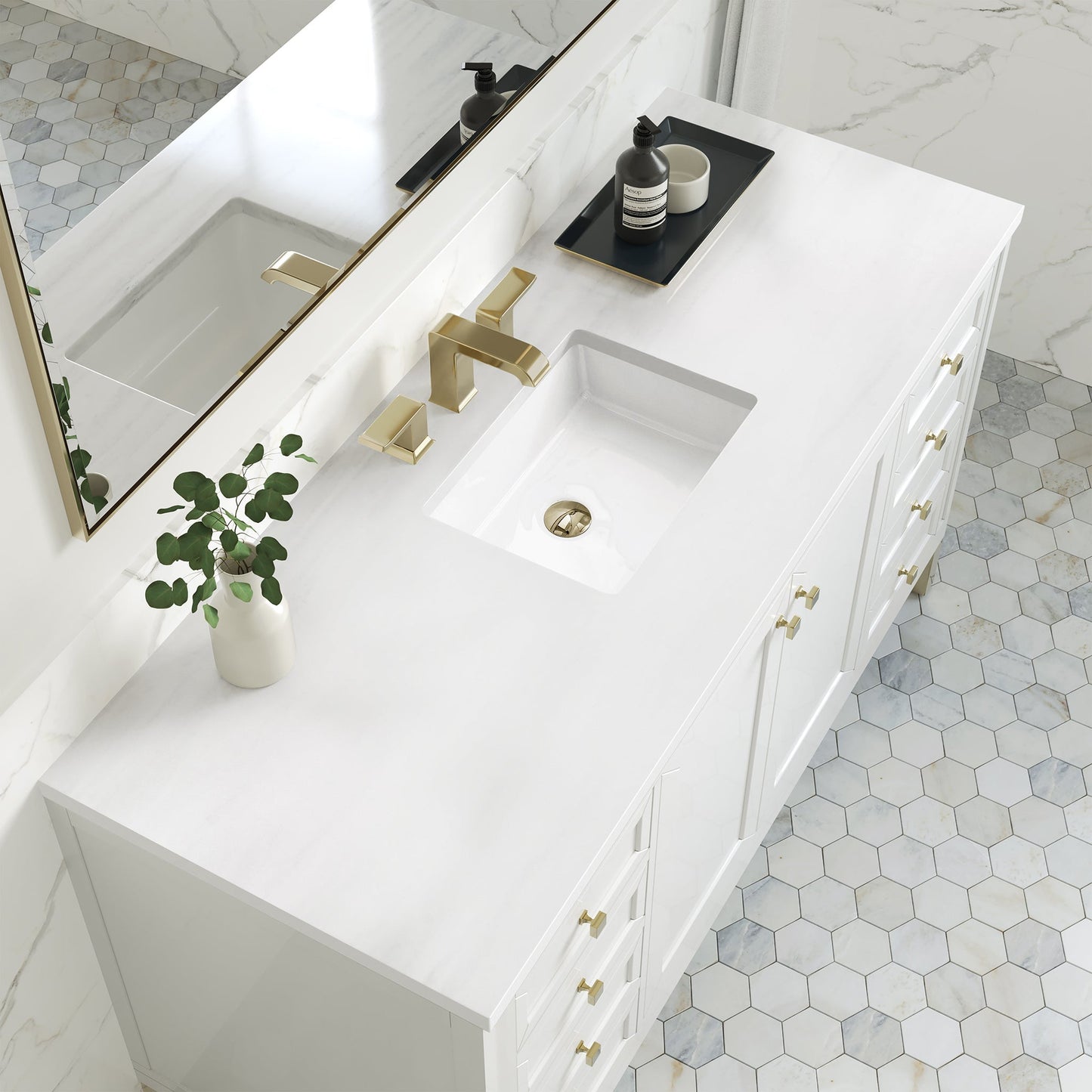 
                  
                    Chicago 60" Single Bathroom Vanity in Glossy White Single Bathroom Vanity James Martin Vanities White Zeus Silestone 
                  
                