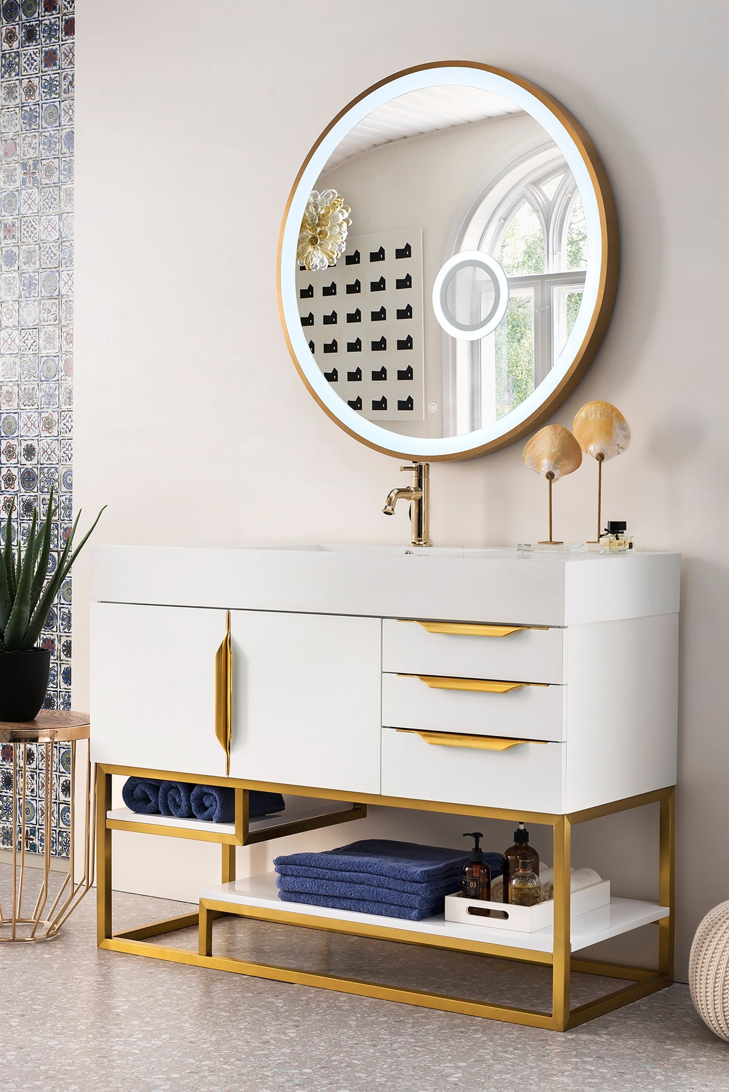 
                  
                    Columbia 48" Single Bathroom Vanity in Glossy White with Radiant Gold Base Single Bathroom Vanity James Martin Vanities 
                  
                