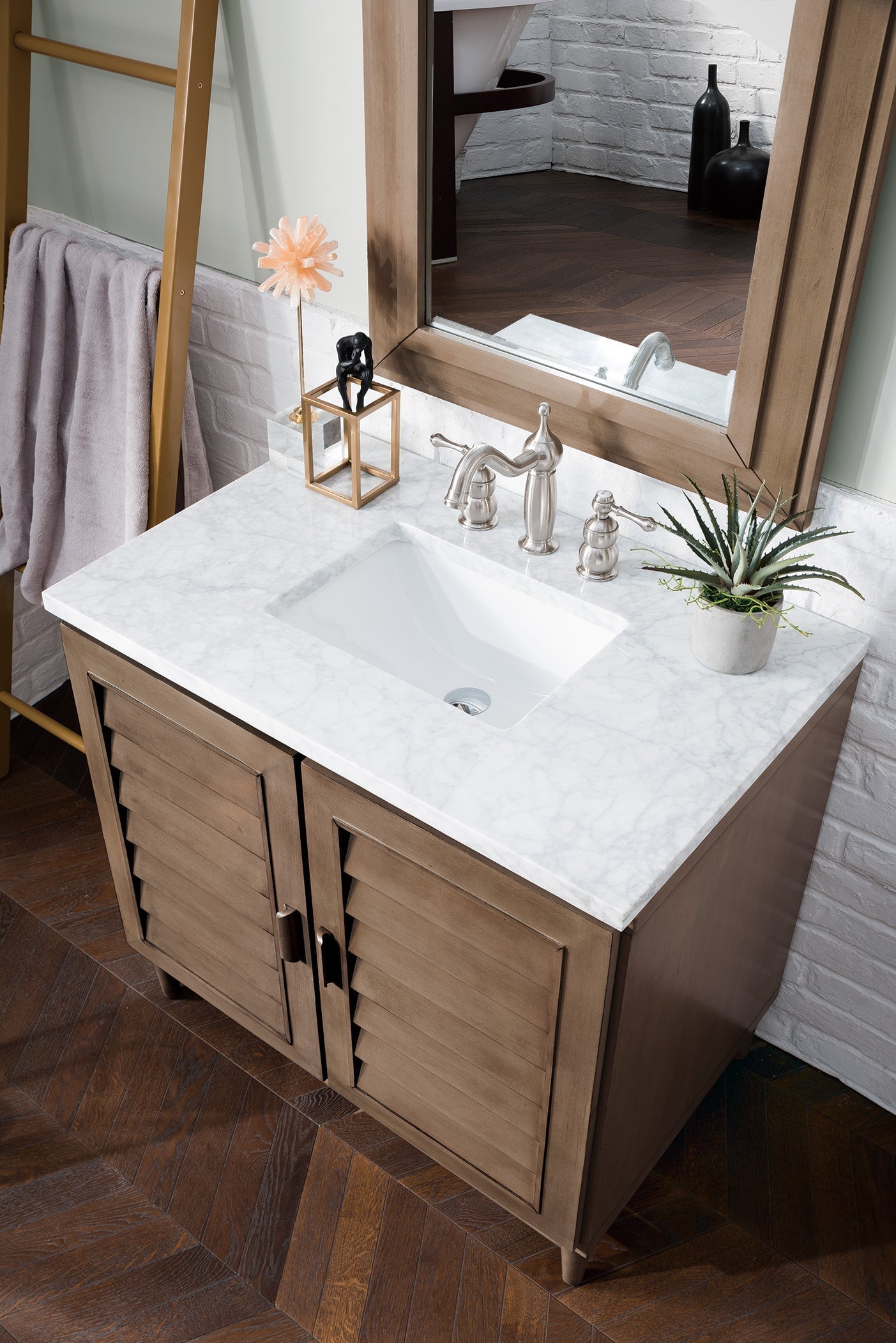 
                  
                    Portland 36" Single Bathroom Vanity Single Bathroom Vanity James Martin Vanities Carrara White Marble 
                  
                