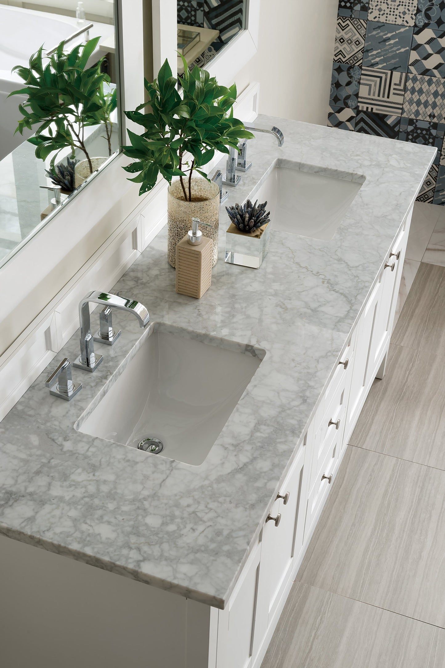 
                  
                    Palisades 72" Double Bathroom Vanity Single Bathroom Vanity James Martin Vanities Bright White Carrara White Marble 
                  
                